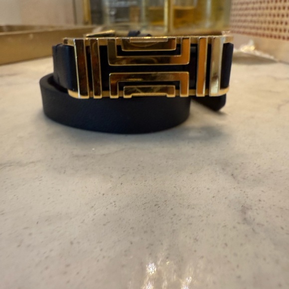 Tory Burch wrap bracelet/fitbit - Picture 5 of 6